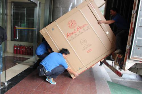 庄河钢琴贵重工艺品无忧运